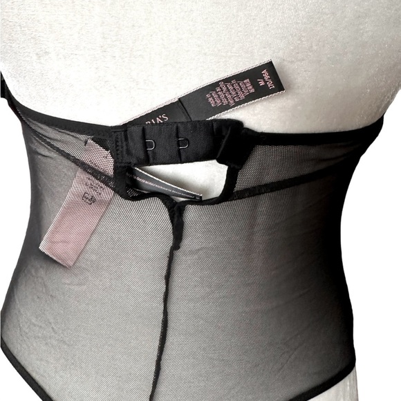 Victoria’s Secret Lace & Mesh Thong Teddy 🔥 - Picture 4 of 5